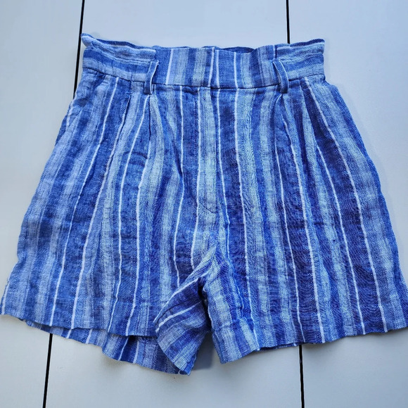 H&M Linen Blend Shorts Women's  Blue White Striped  Zip Button 3.5" In Size 4 - Picture 1 of 9